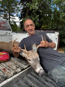 Damien T! The 2025 Buck Pole has its first official entry